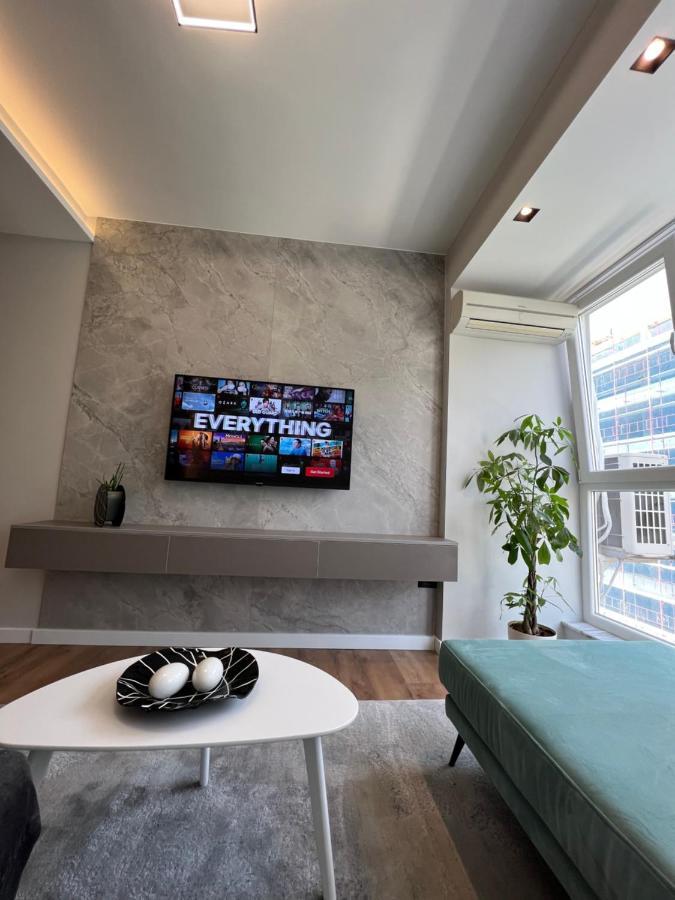Aia Suites & Apartments Tirana Bagian luar foto