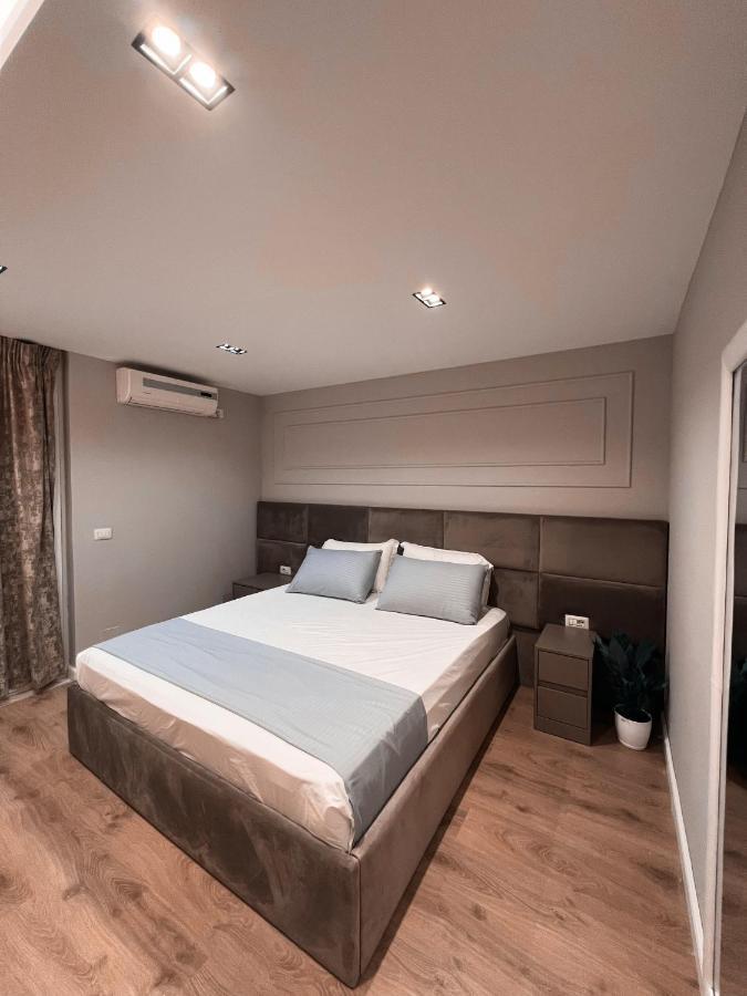 Aia Suites & Apartments Tirana Bagian luar foto
