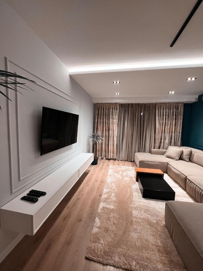 Aia Suites & Apartments Tirana Bagian luar foto