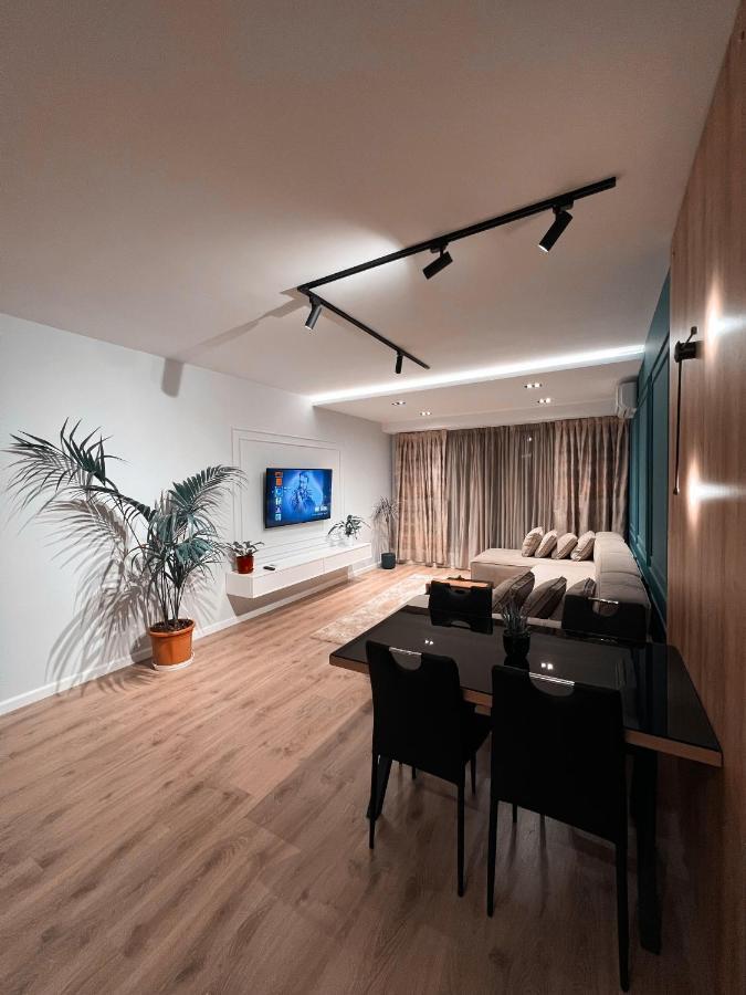 Aia Suites & Apartments Tirana Bagian luar foto