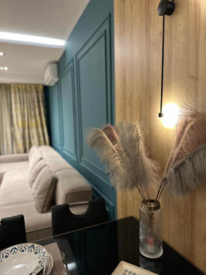 Aia Suites & Apartments Tirana Bagian luar foto
