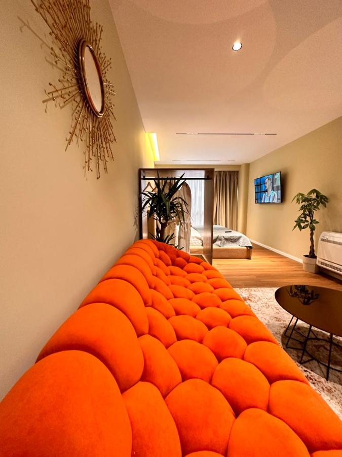 Aia Suites & Apartments Tirana Bagian luar foto