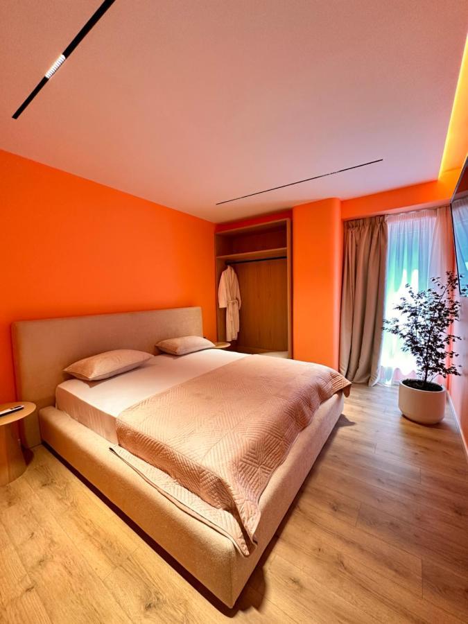 Aia Suites & Apartments Tirana Bagian luar foto